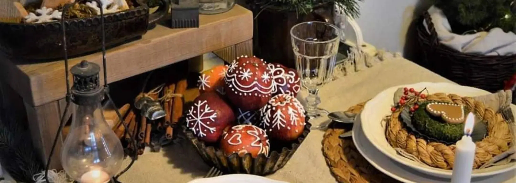 10 bizarre christmas traditions around the world how many have you with christmas dinner centerpiece crossword clue 10 Bizarre Christmas Traditions Around The World—How Many Have You with Christmas Dinner Centerpiece Crossword Clue