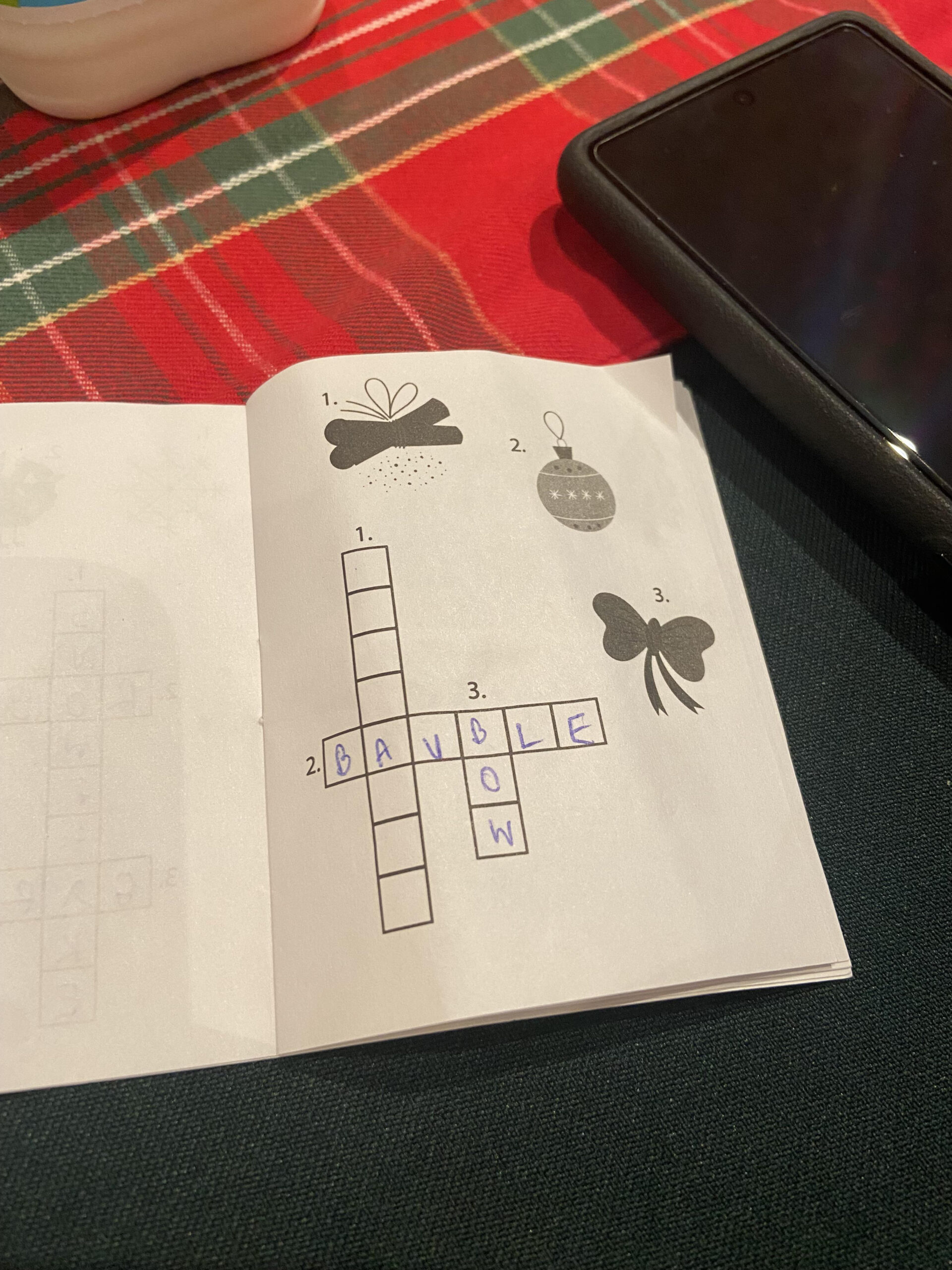 christmas cracker crossword has 10 of us at the dinner table regarding christmas cracker saying crossword clue scaled Christmas Cracker Crossword Has 10 Of Us At The Dinner Table regarding Christmas Cracker Saying Crossword Clue