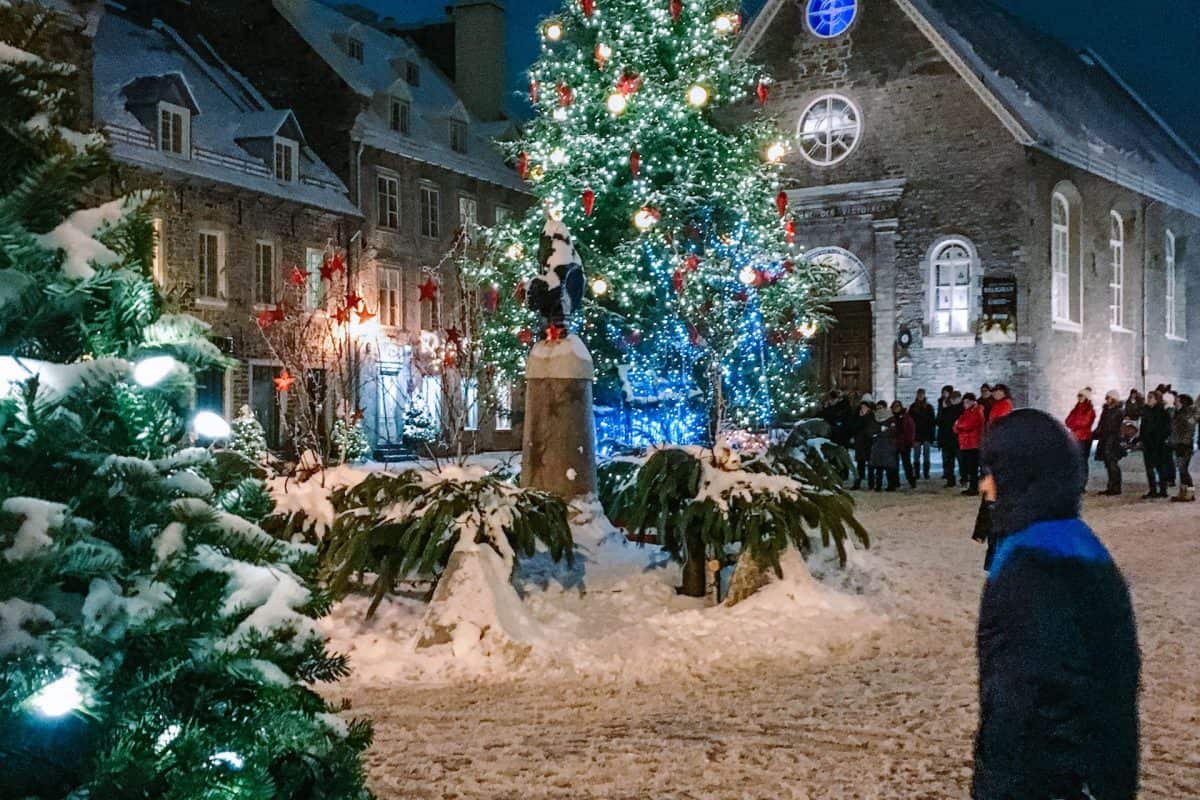 Quebec City At Christmas